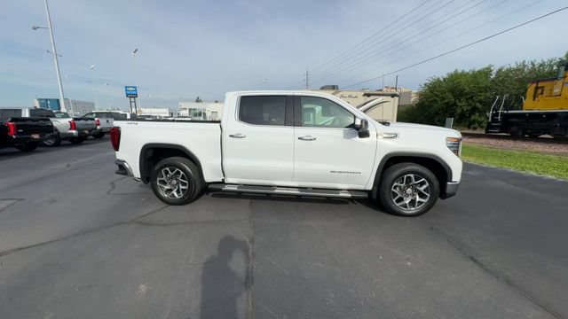 Used 2024 GMC Sierra 1500 SLT w/ SLT Premium Plus Package AWD/4WD image 9