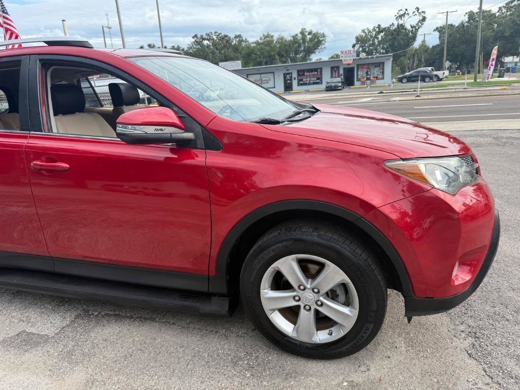 Used 2013 Toyota RAV4 XLE FWD image 7