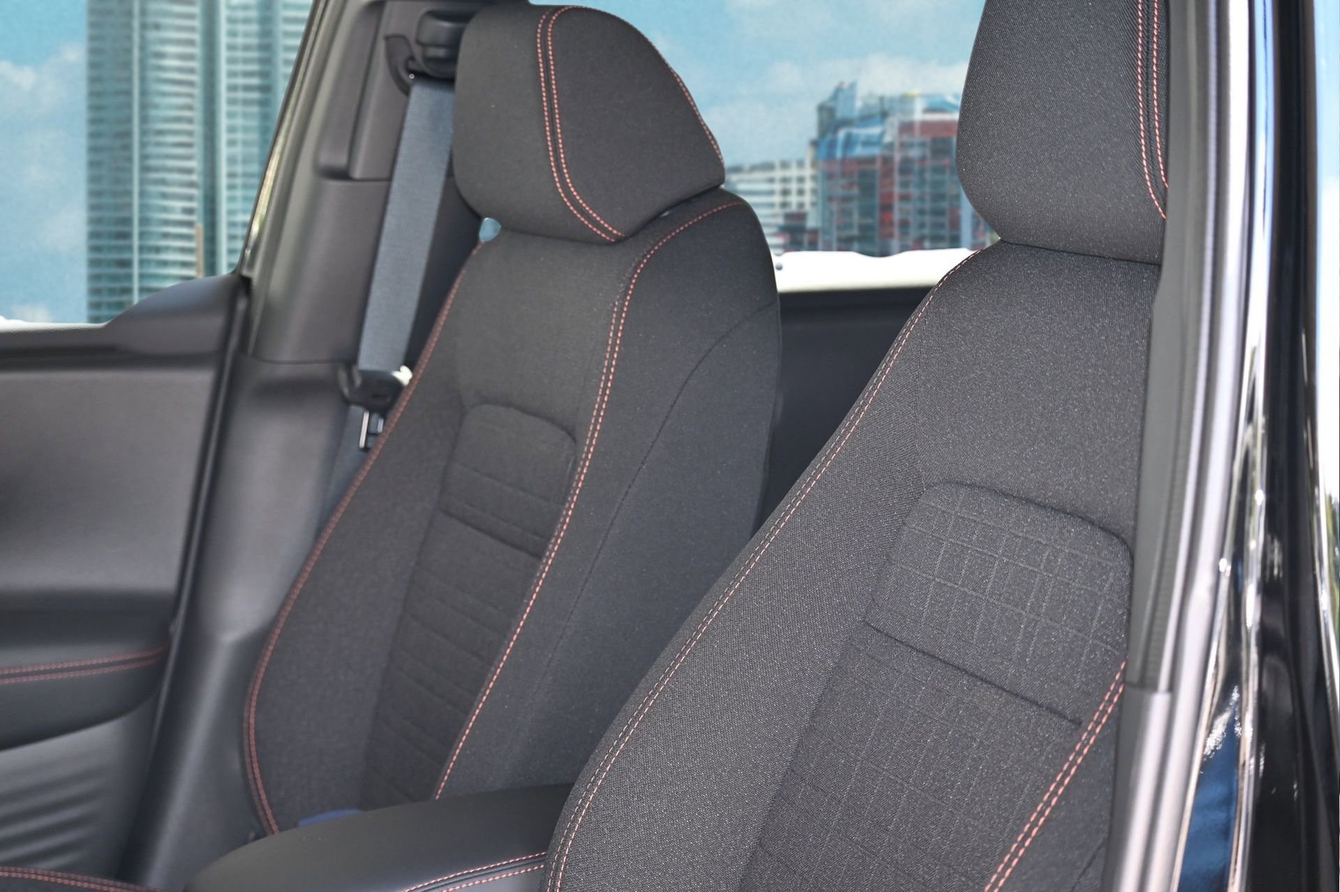 New 2026 Honda HR-V Sport image 16