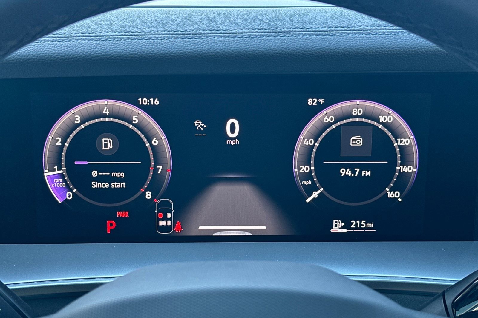 New 2026 Volkswagen Tiguan SE R-Line image 22