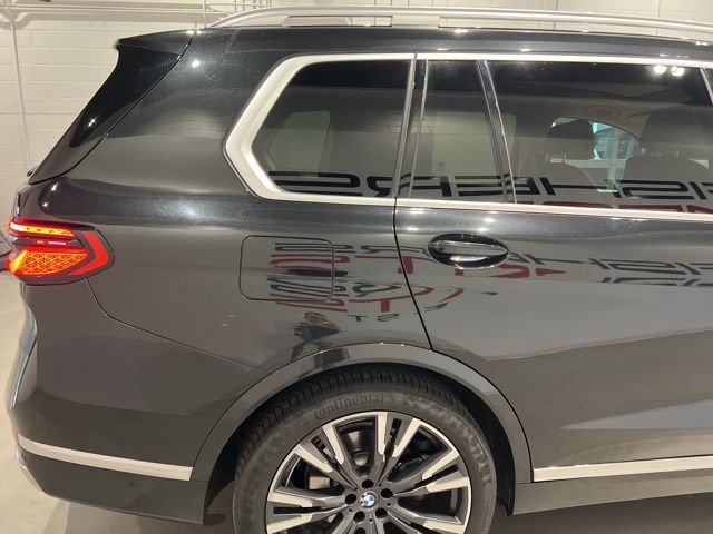 Used 2023 BMW X7 xDrive40i image 6