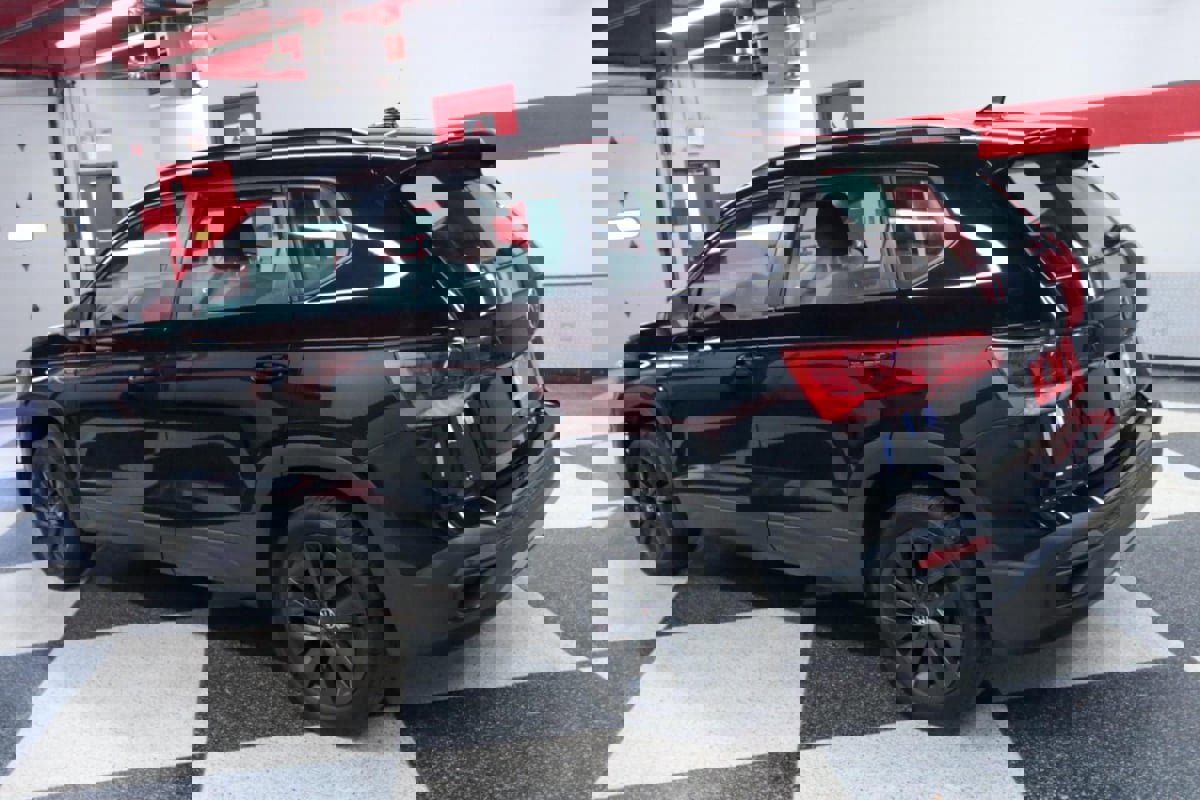 Used 2024 Volkswagen Taos S image 6