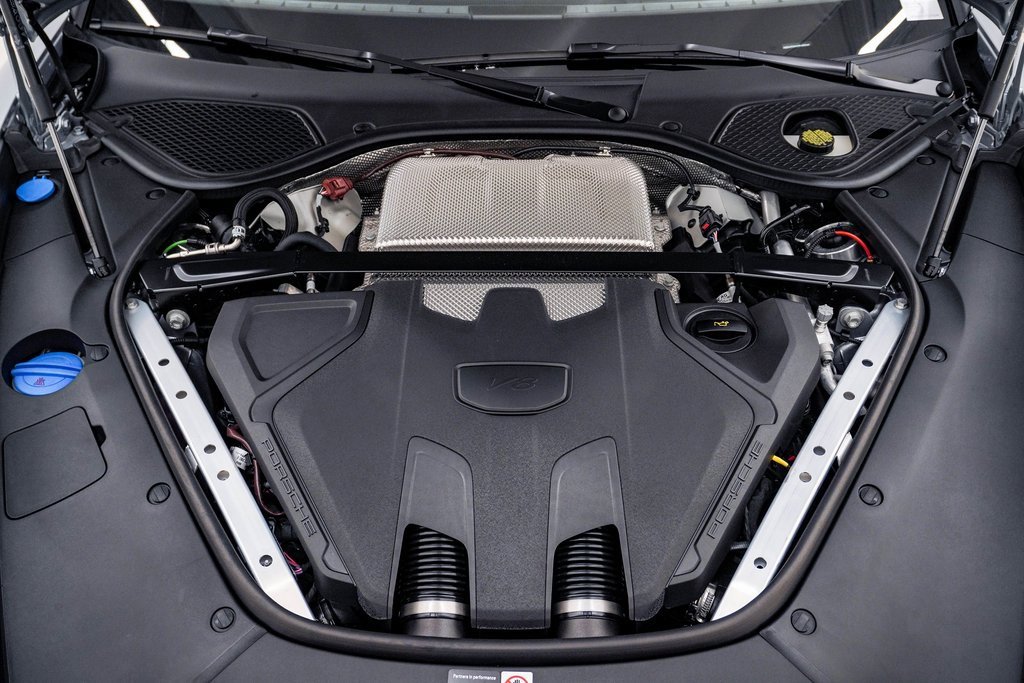 New 2026 Porsche Panamera GTS image 31