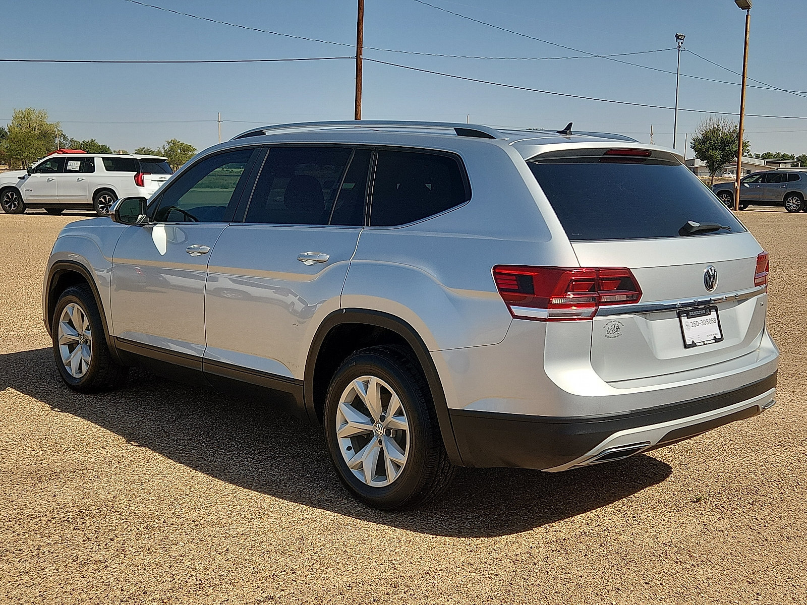 Used 2018 Volkswagen Atlas S FWD image 3