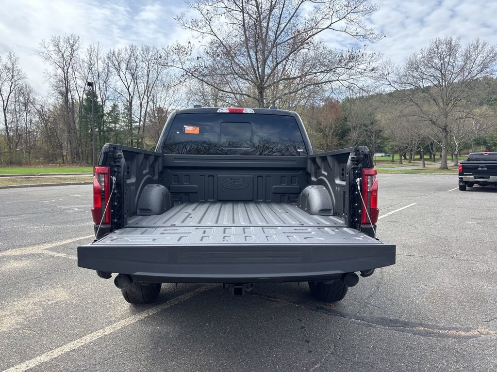 New 2026 Ford F150 XLT w/ Equipment Group 302A MID AWD/4WD image 7