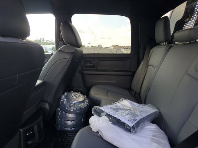 New 2025 RAM 5500 Tradesman AWD/4WD image 16
