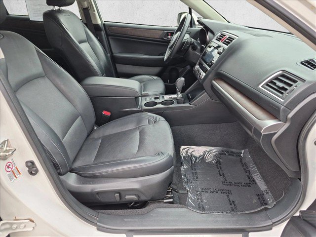 Used 2017 Subaru Outback 3.6R Limited AWD/4WD image 21