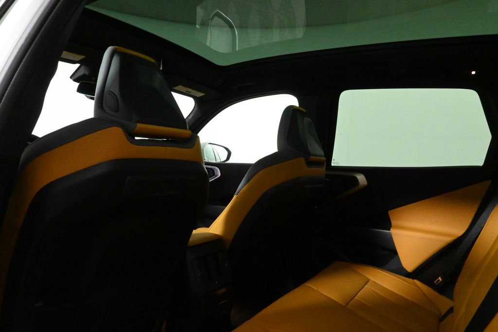 Used 2025 BMW X3 xDrive30i w/ Premium Package image 35