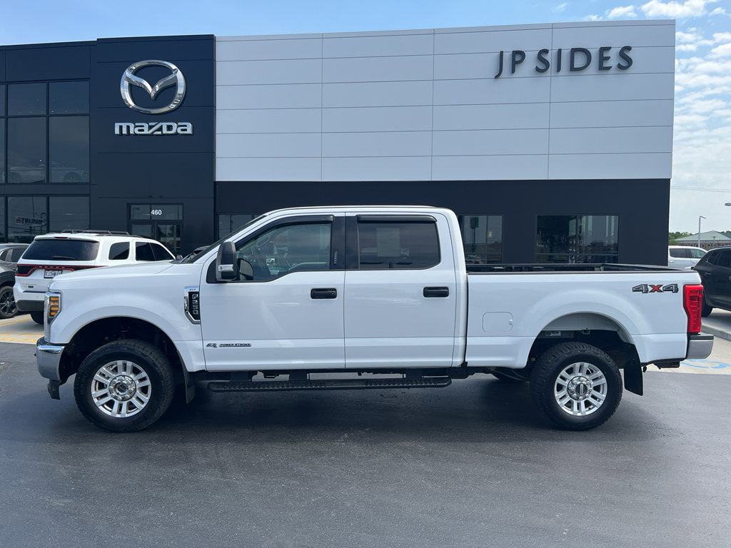 Used 2019 Ford F250 XLT AWD/4WD image 2