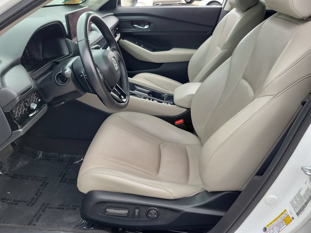 Certified 2024 Honda Accord EX-L image 17