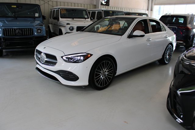 Used 2024 Mercedes-Benz C 300 4MATIC Sedan image 40