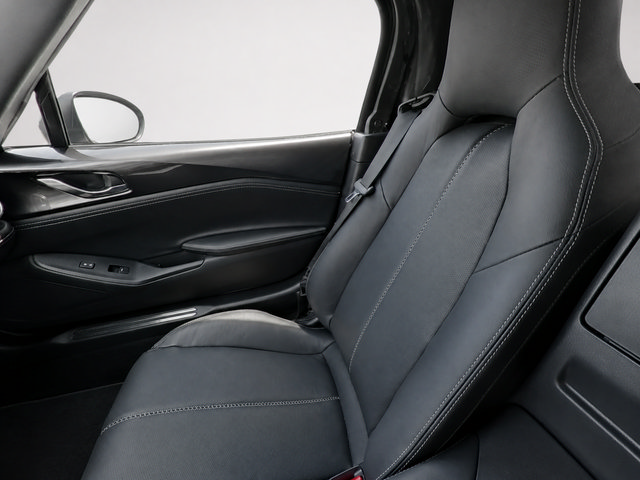Certified 2025 MAZDA MX-5 Miata Grand Touring RWD image 12