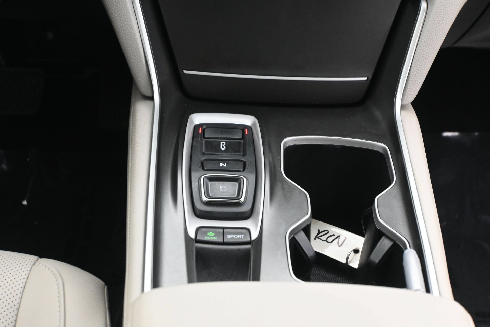 Used 2019 Honda Accord Touring image 19