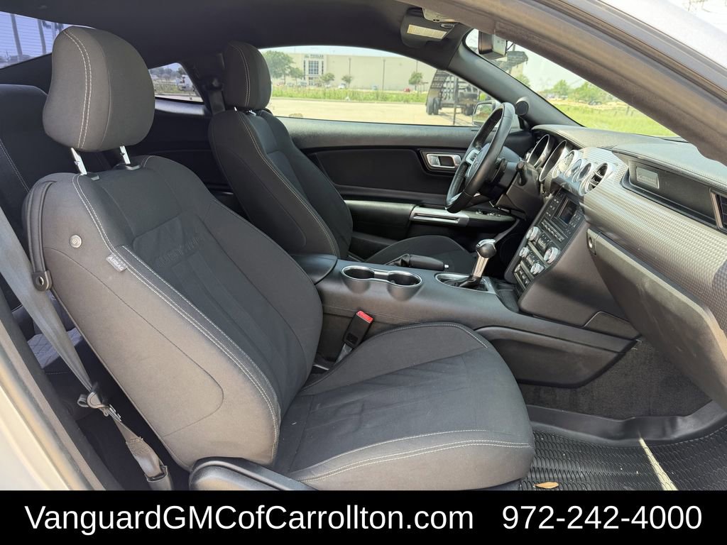 Used 2018 Ford Mustang Coupe w/ Ecoboost Performance Package RWD image 31