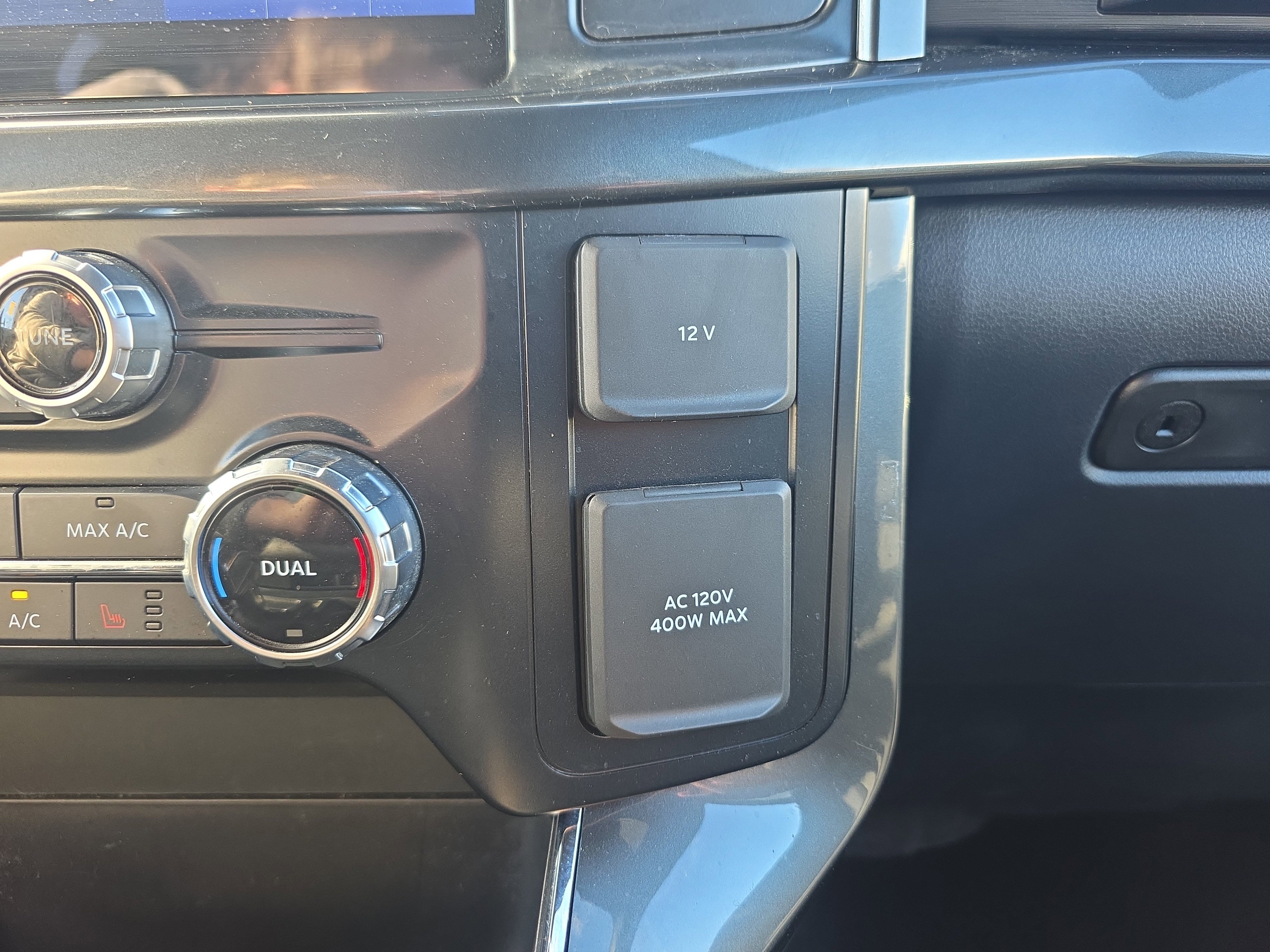 Certified 2022 Ford F150 XLT w/ Equipment Group 302A High image 44