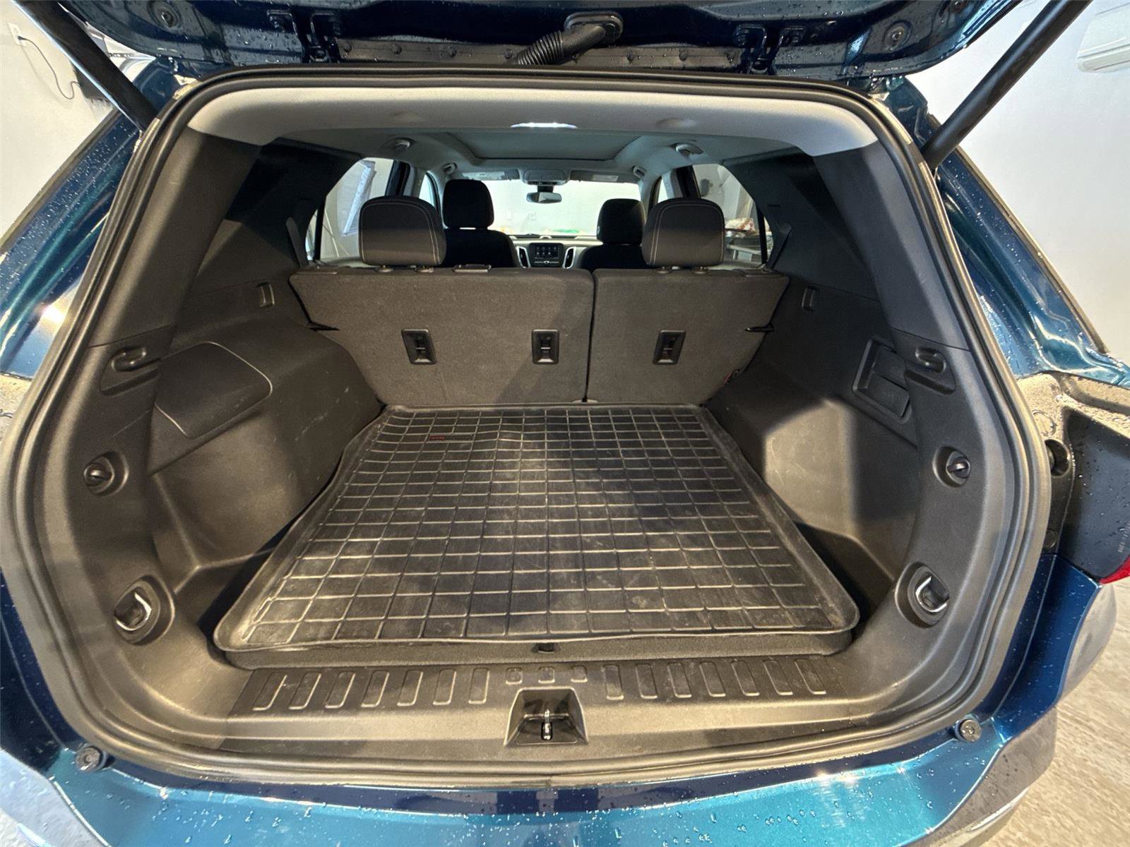 Used 2021 Chevrolet Equinox LT image 20