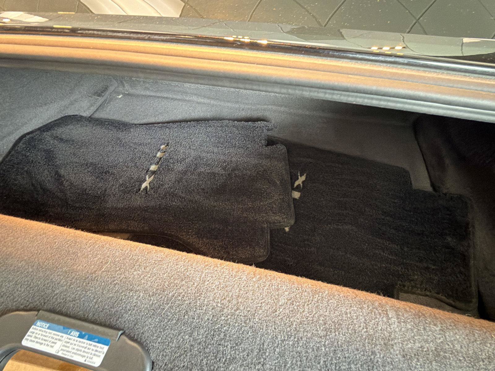 Used 2006 Cadillac XLR RWD image 43