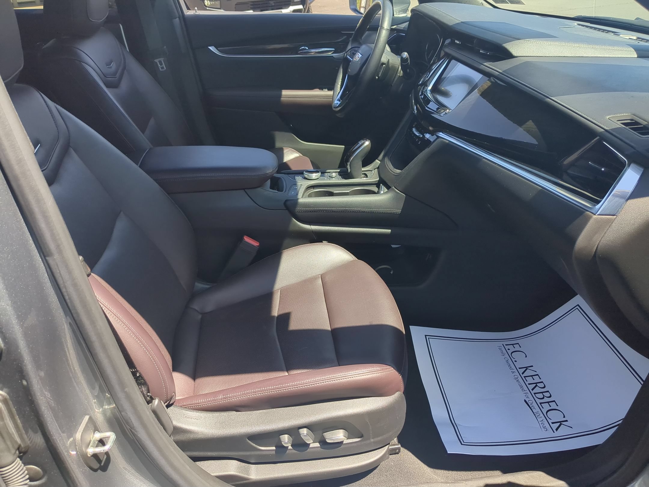 Certified 2020 Cadillac XT6 Premium Luxury AWD/4WD image 27