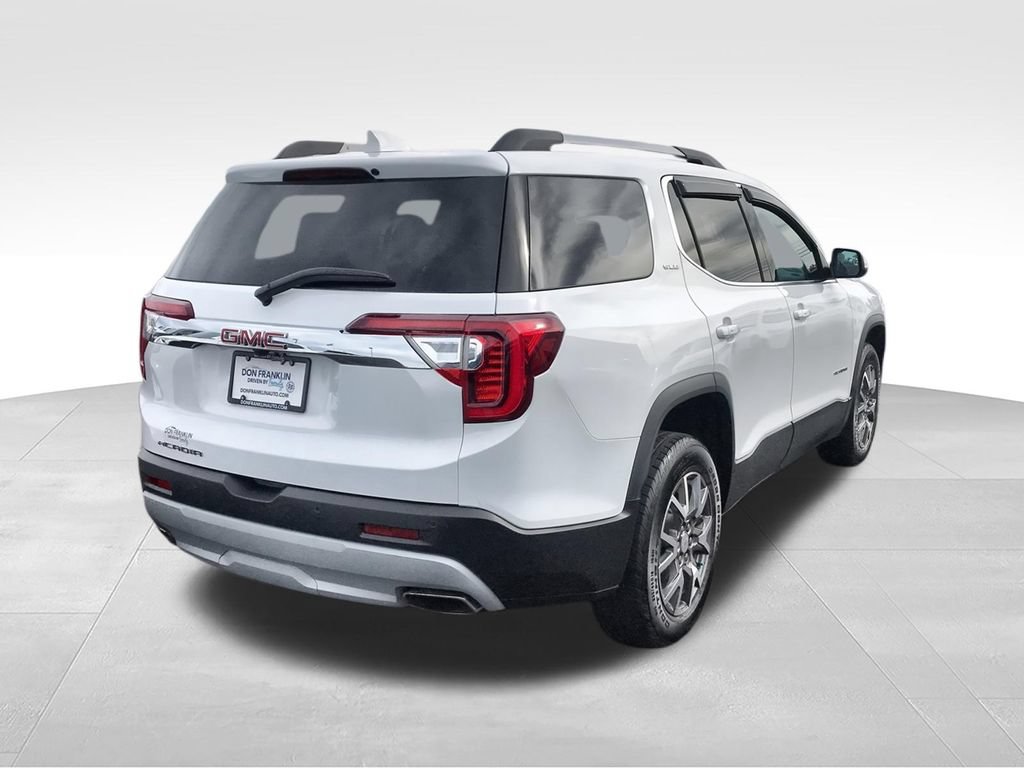 Used 2023 GMC Acadia SLE w/ Driver Convenience Package FWD image 9