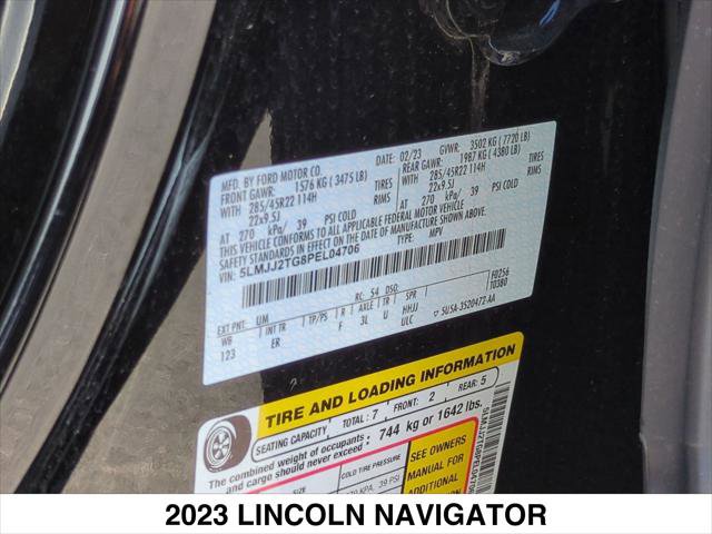 Used 2023 Lincoln Navigator Black Label AWD/4WD image 29