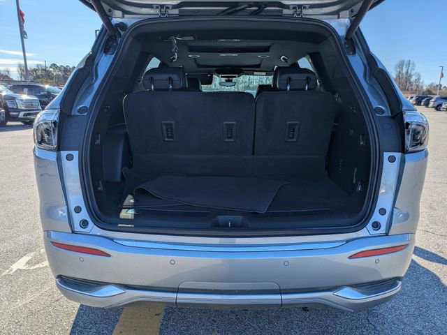 Used 2023 Buick Enclave Avenir w/ Avenir Technology Package image 34
