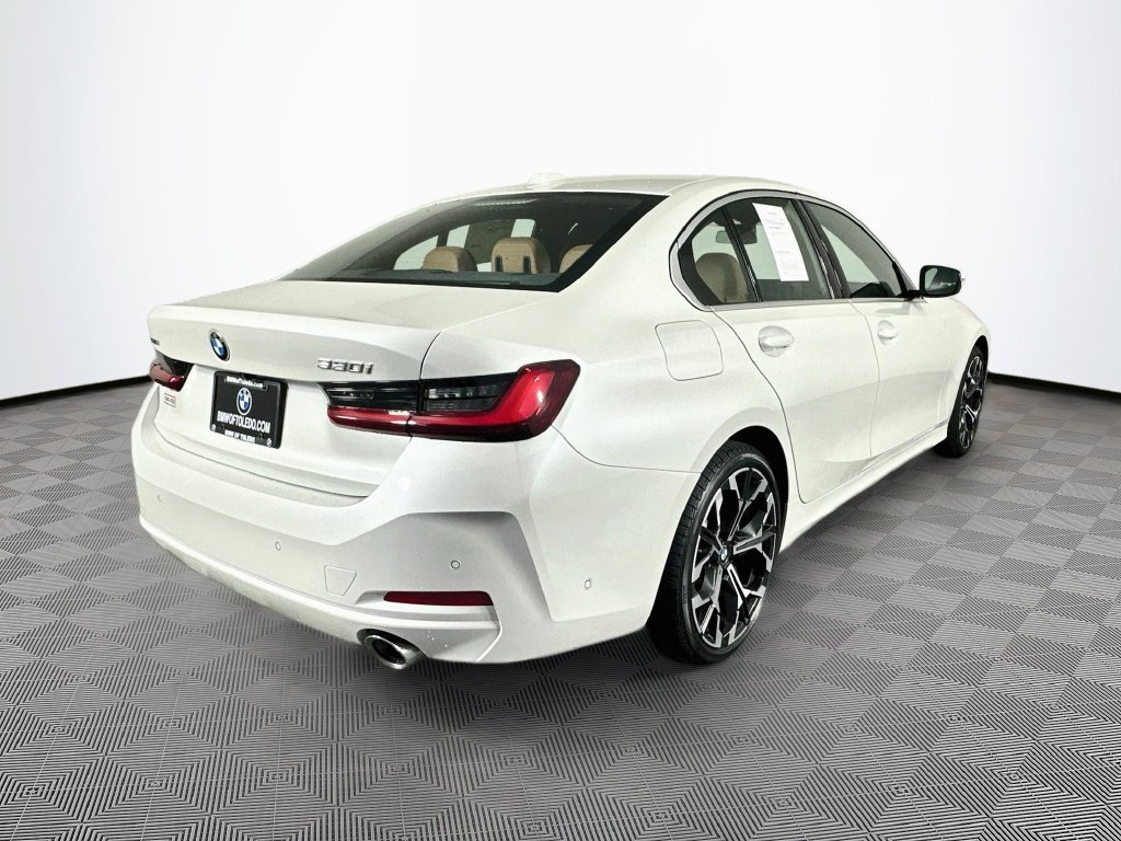 Used 2025 BMW 330i xDrive Sedan AWD/4WD image 9