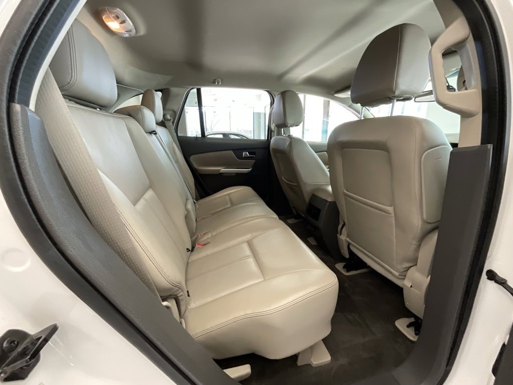 Used 2014 Ford Edge SEL w/ Equipment Group 205A image 19