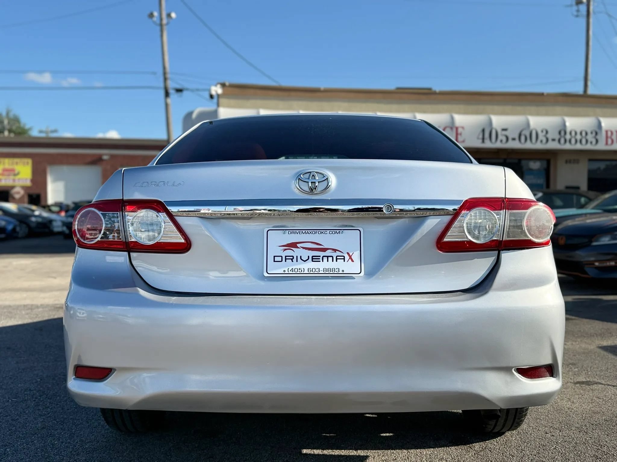 Used 2012 Toyota Corolla L FWD image 3