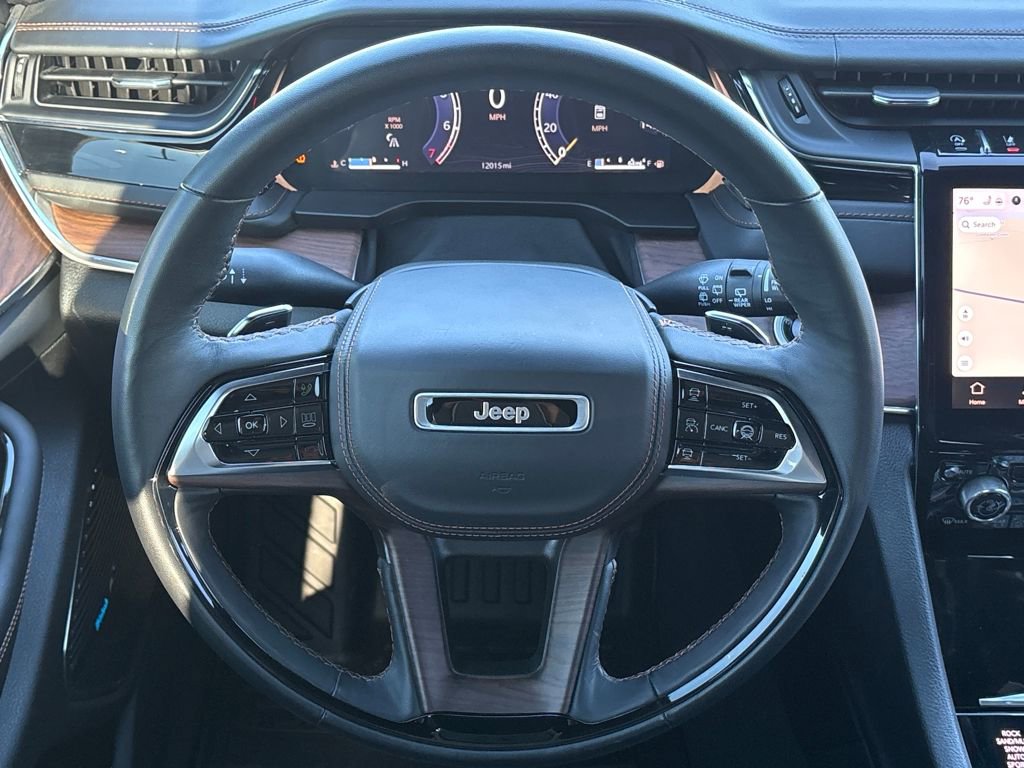 Used 2024 Jeep Grand Cherokee L Summit w/ Advanced Protech Group IV image 19