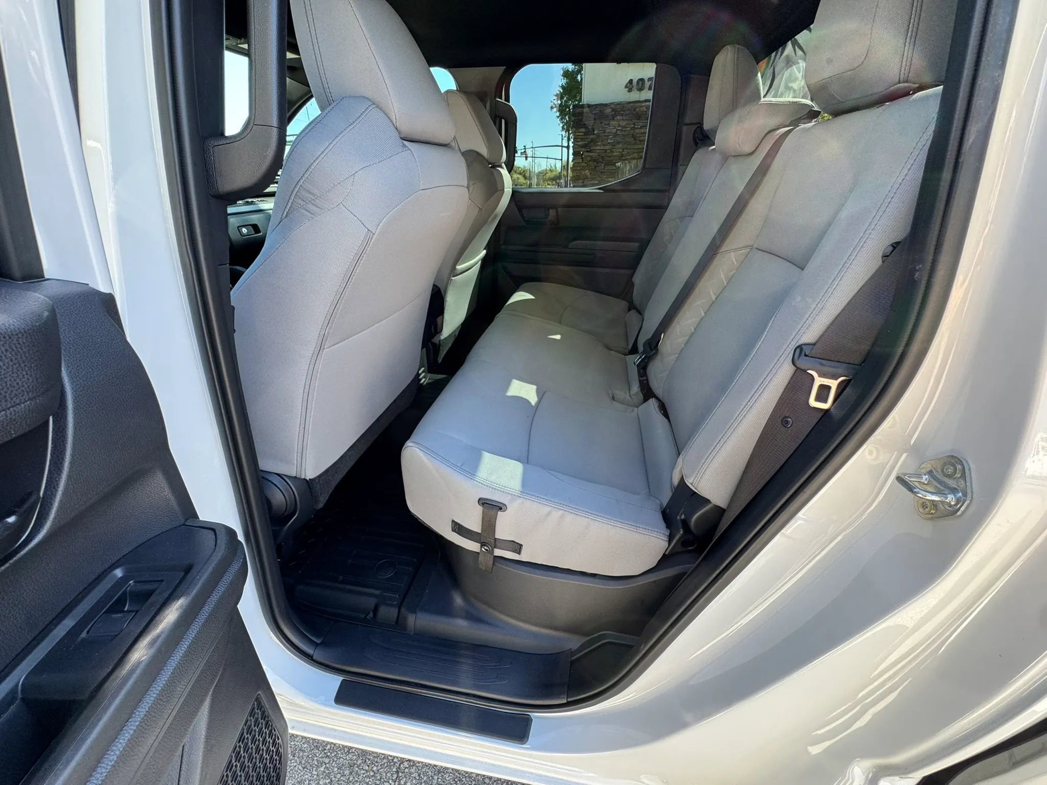 Used 2025 Toyota Tacoma SR5 image 21