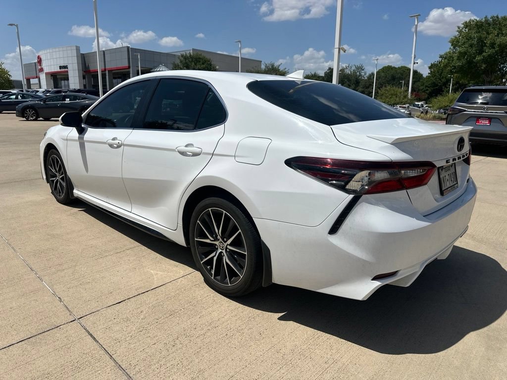Certified 2024 Toyota Camry SE FWD image 4