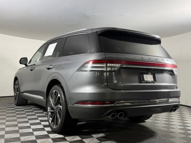 Used 2021 Lincoln Aviator Reserve w/ Equipment Group 202A AWD/4WD image 4