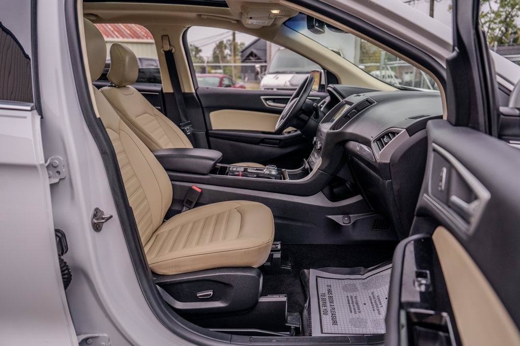Used 2019 Ford Edge SEL w/ Equipment Group 201A FWD image 25