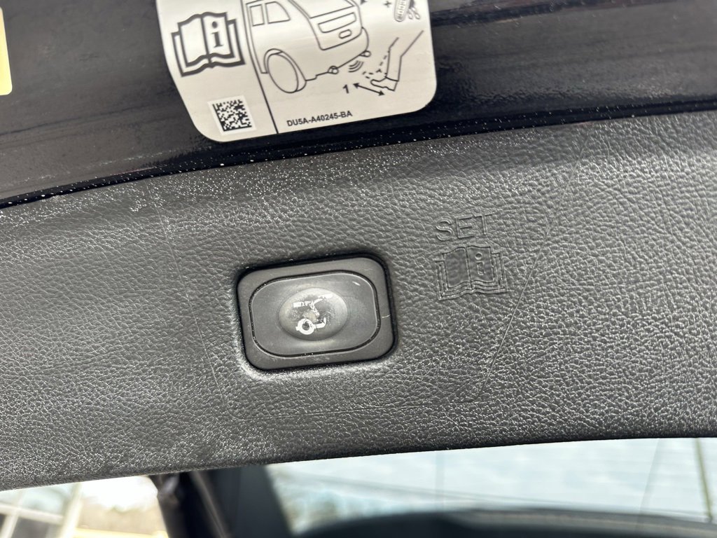 Used 2019 Ford Edge Titanium w/ Equipment Group 301A image 42