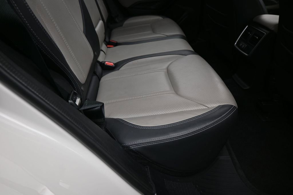 Used 2022 Subaru Forester Limited AWD/4WD image 40