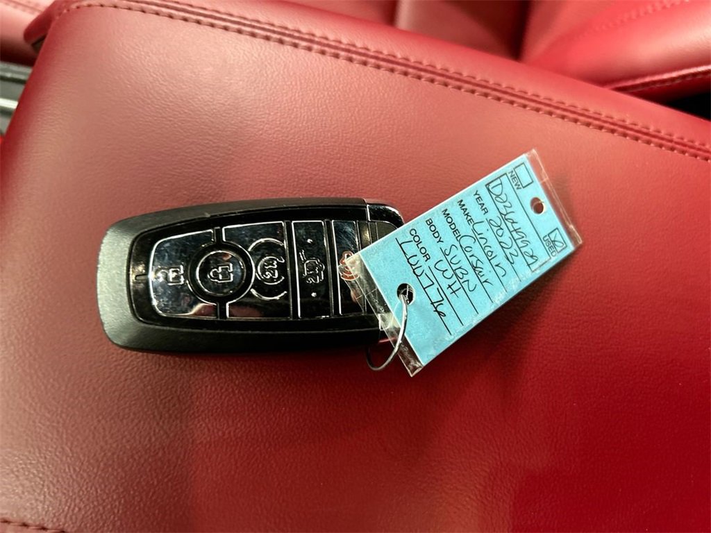 Used 2023 Lincoln Corsair Reserve w/ Equipment Group 201A image 12