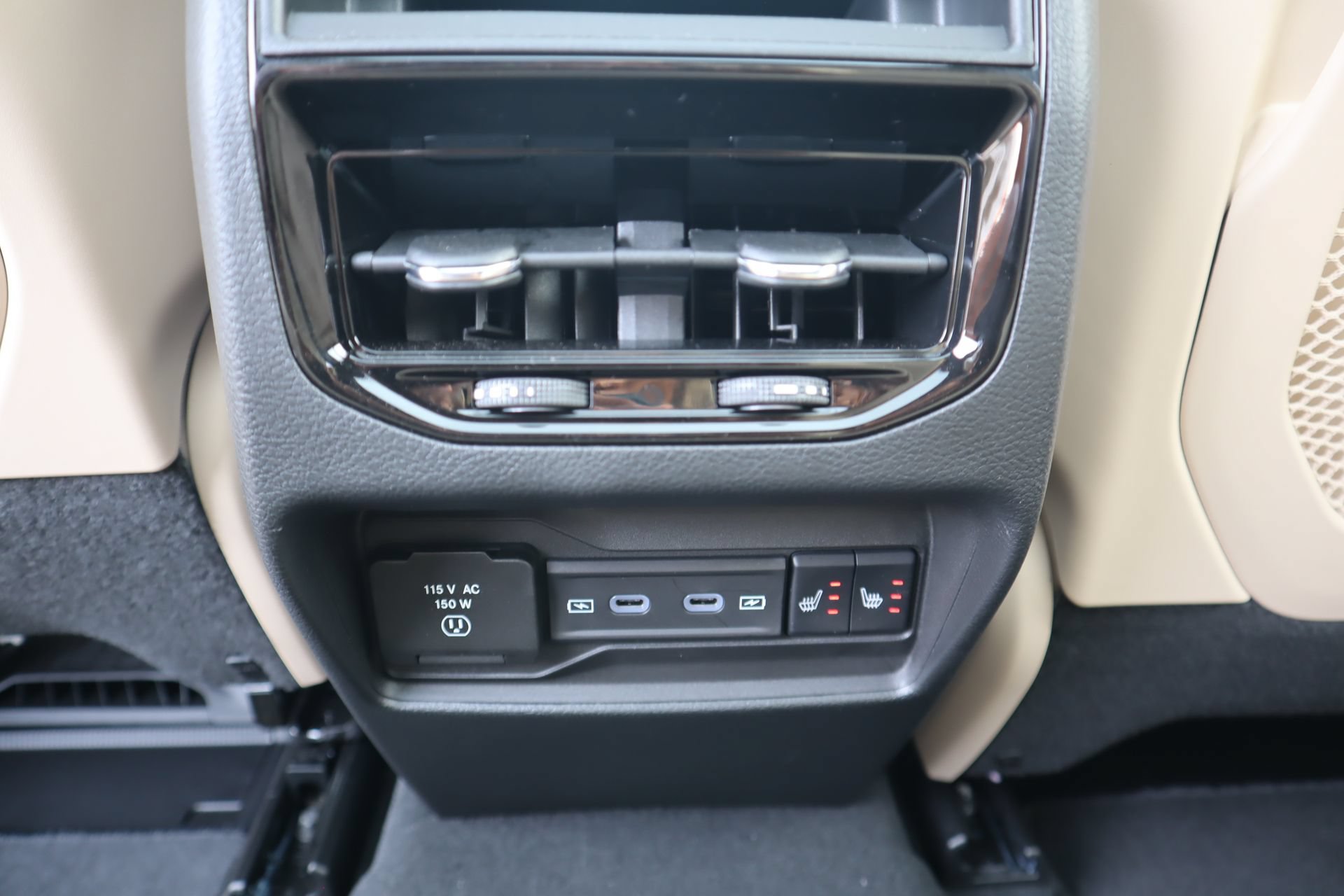New 2026 Jeep Grand Cherokee Limited AWD/4WD image 17