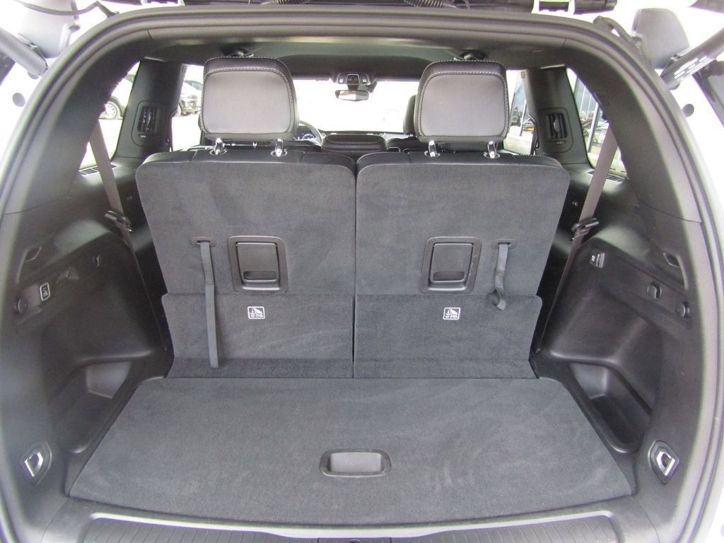 Used 2024 Jeep Grand Cherokee L Laredo image 36