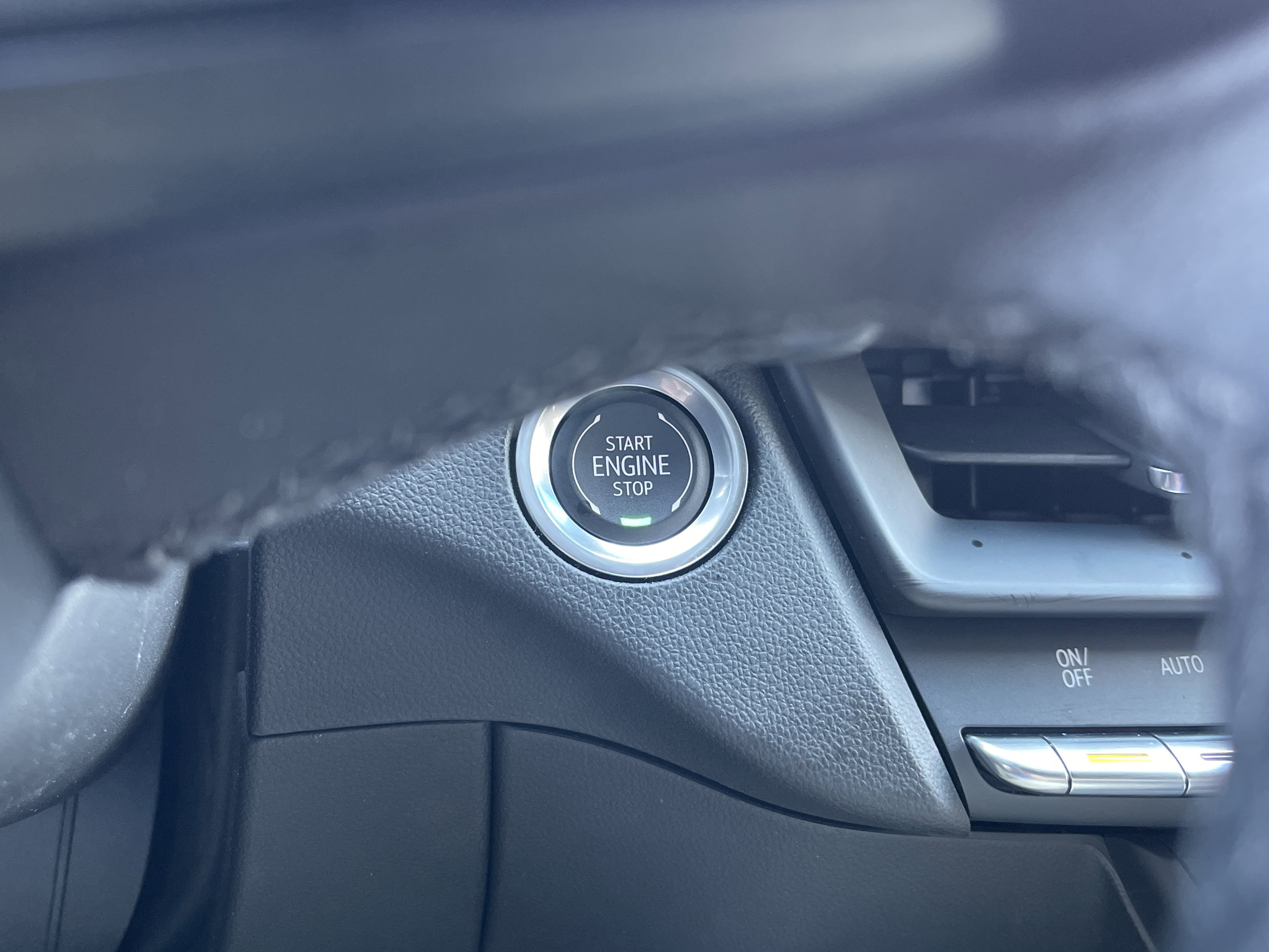 Used 2024 Cadillac CT4 Premium Luxury image 22