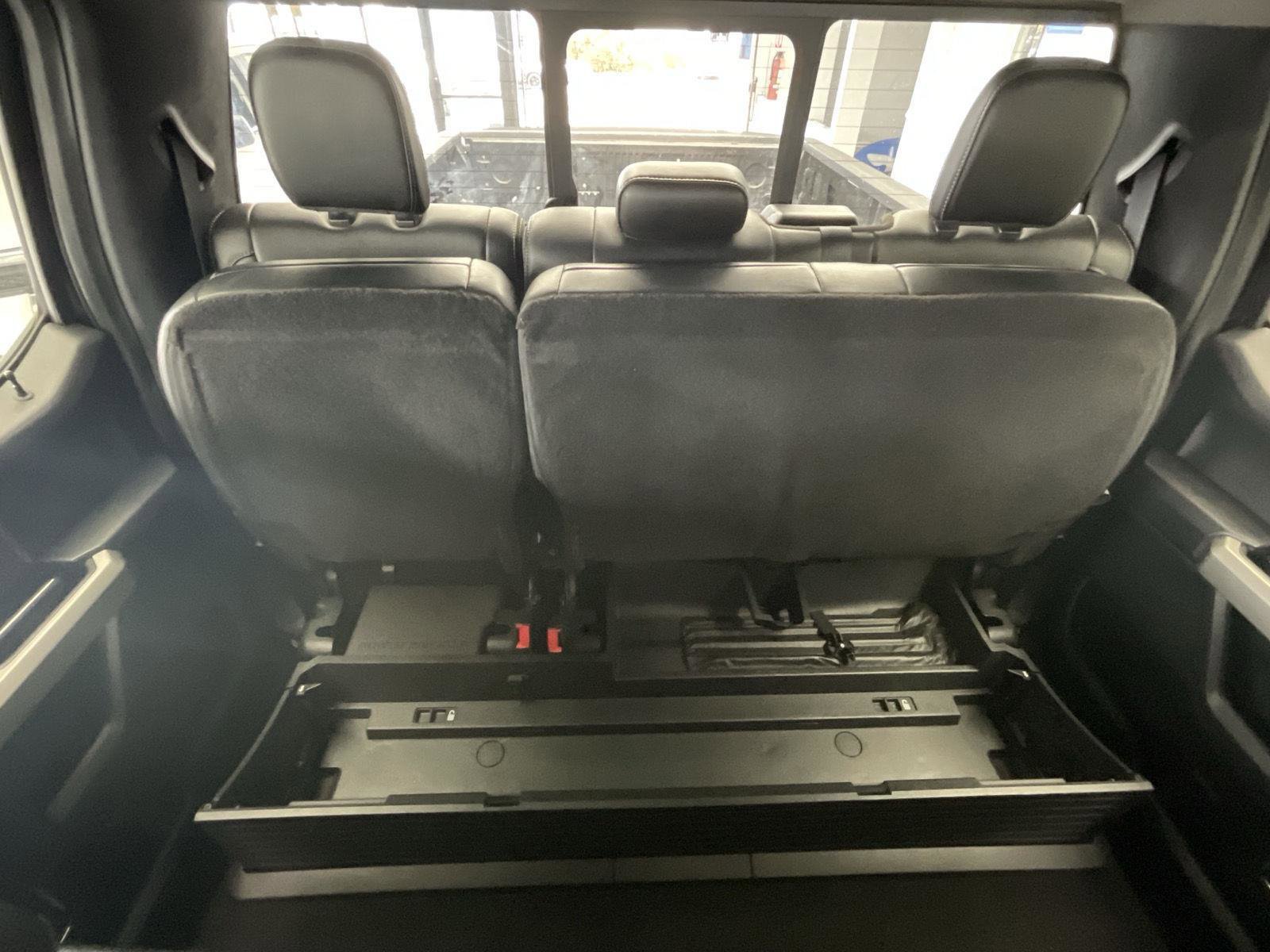 Used 2021 Ford F250 Lariat w/ Chrome Package image 26