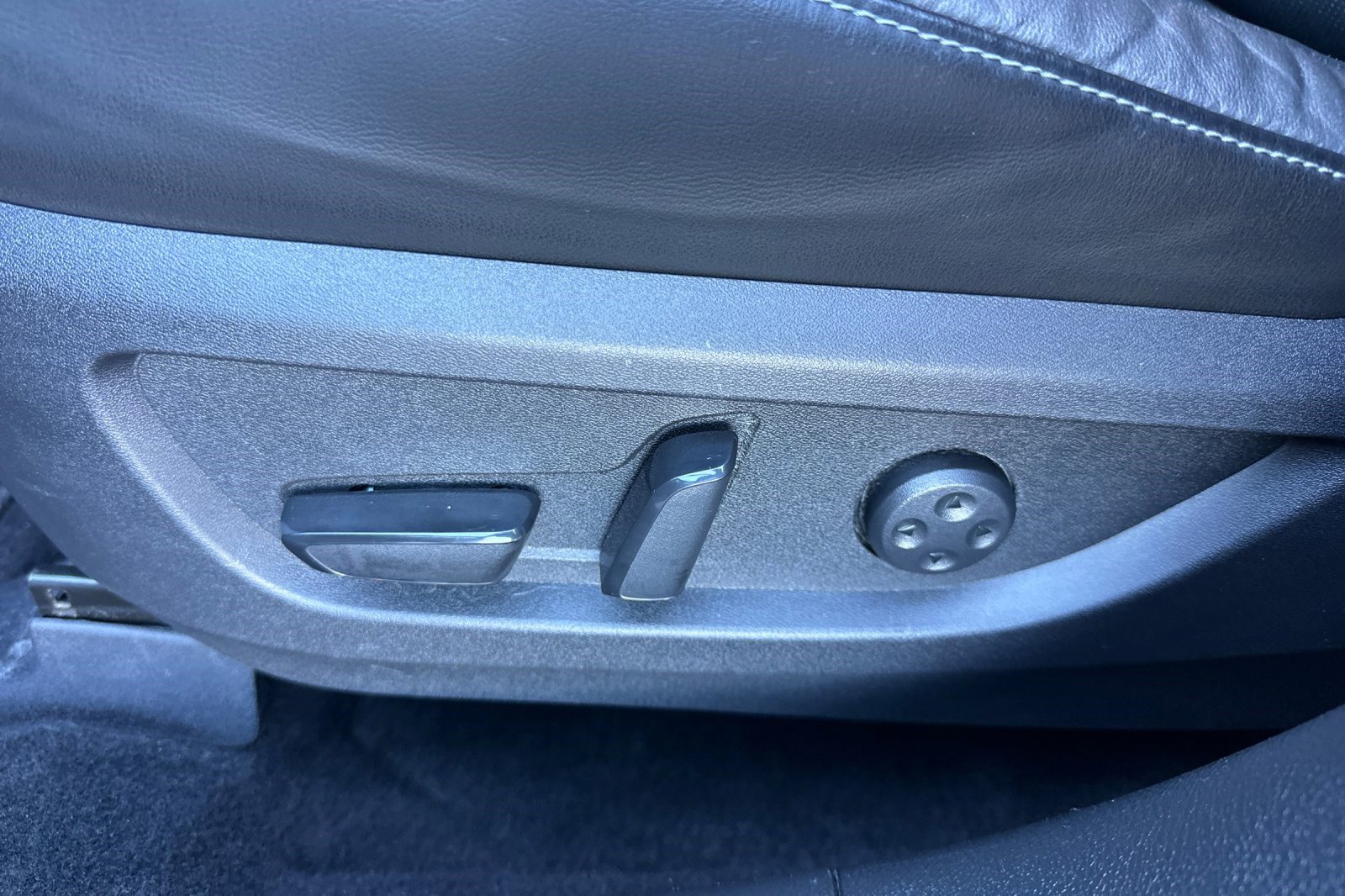 Used 2023 INFINITI QX55 Essential image 14