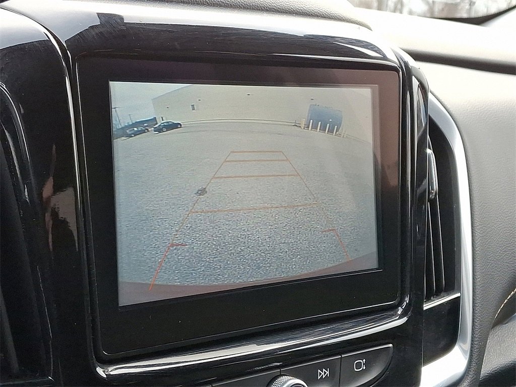 Used 2018 Chevrolet Traverse LT image 4