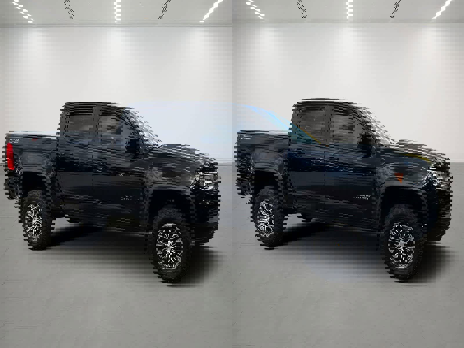 Used 2022 Chevrolet Colorado ZR2 image 6