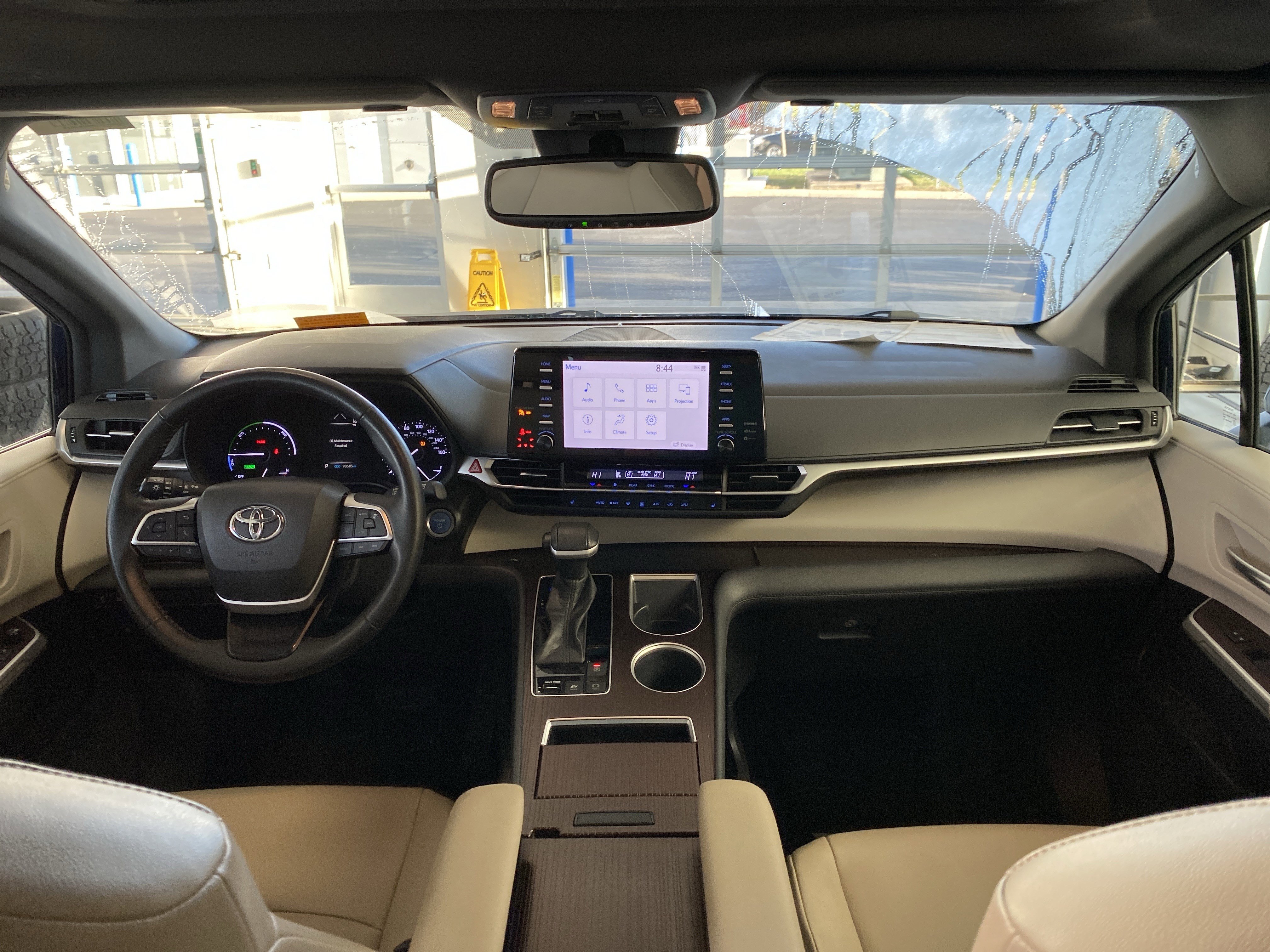 Used 2021 Toyota Sienna XLE image 27