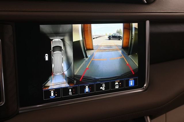 Used 2022 GMC Yukon Denali AWD/4WD image 31