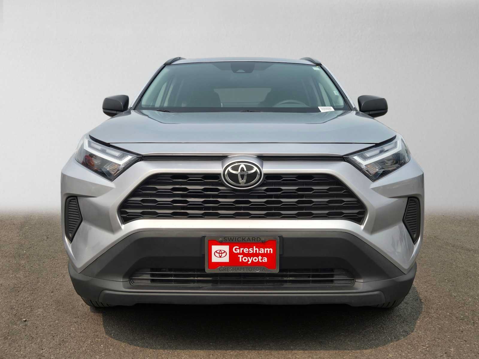 Certified 2025 Toyota RAV4 LE AWD/4WD image 9