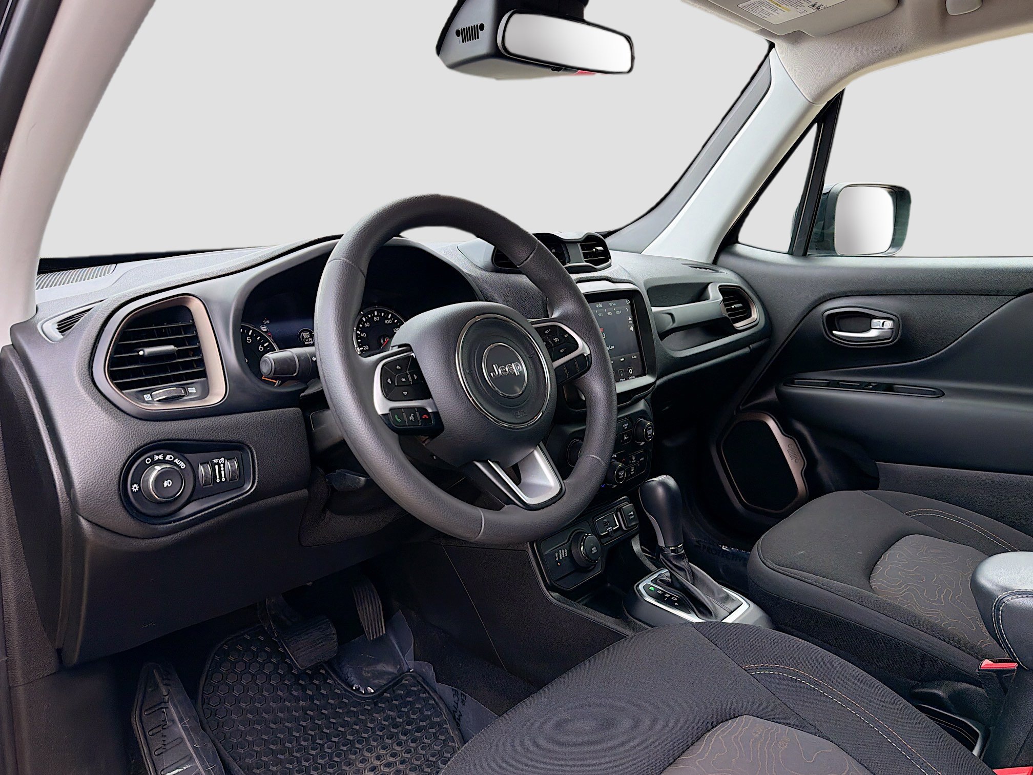 Used 2023 Jeep Renegade Latitude AWD/4WD image 4