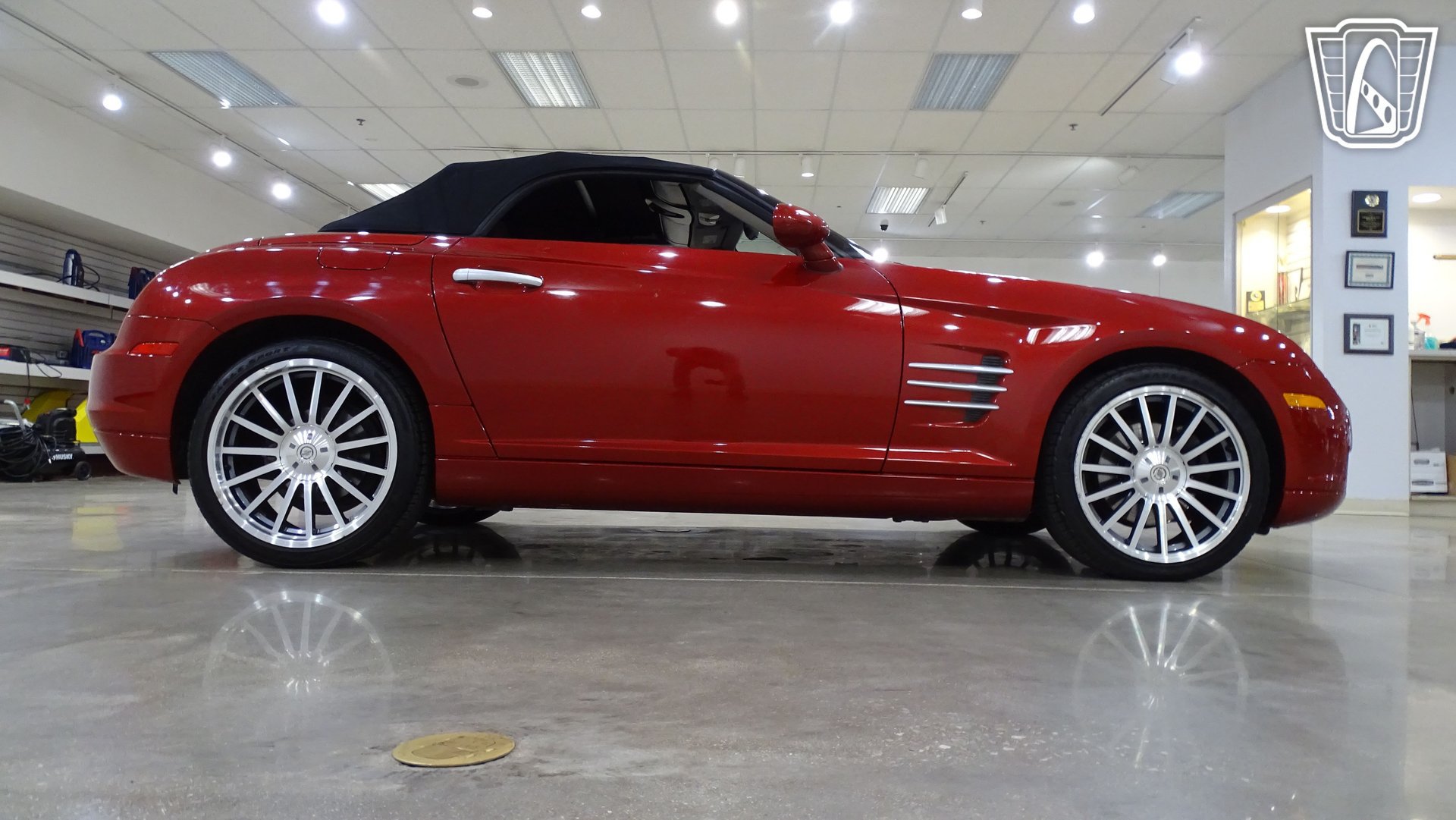Used 2007 Chrysler Crossfire Convertible w/ Special Edition Group RWD image 19
