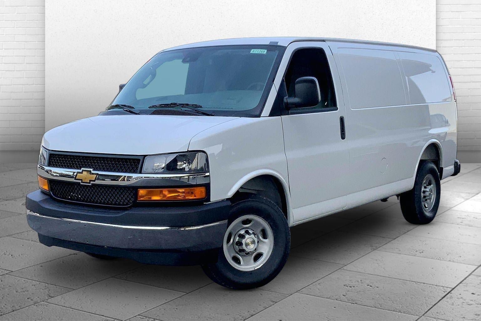 New 2026 Chevrolet Express 2500 w/ Enhanced Convenience Package RWD image 2