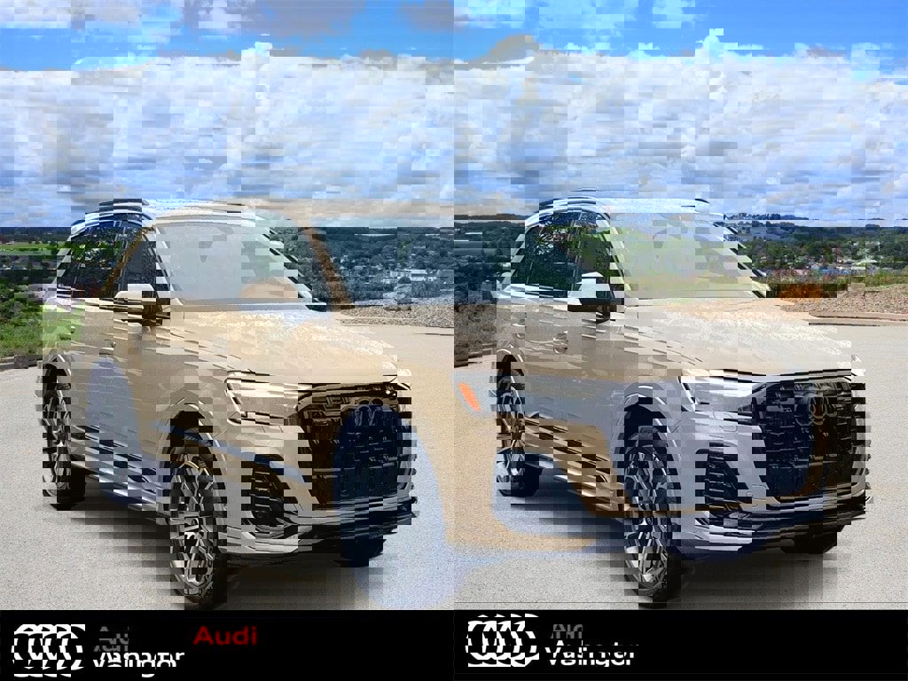 Certified 2025 Audi Q7 2.0T Premium Plus w/ Premium Plus Package